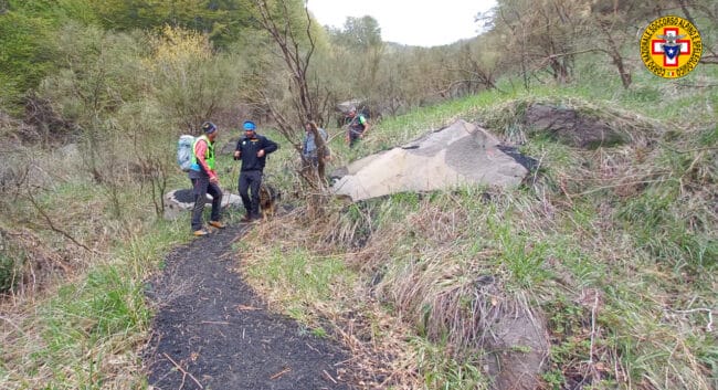 Turista disperso nella Valle del Bove, cercato e salvato dal Soccorso Alpino e Speleologico Siciliano