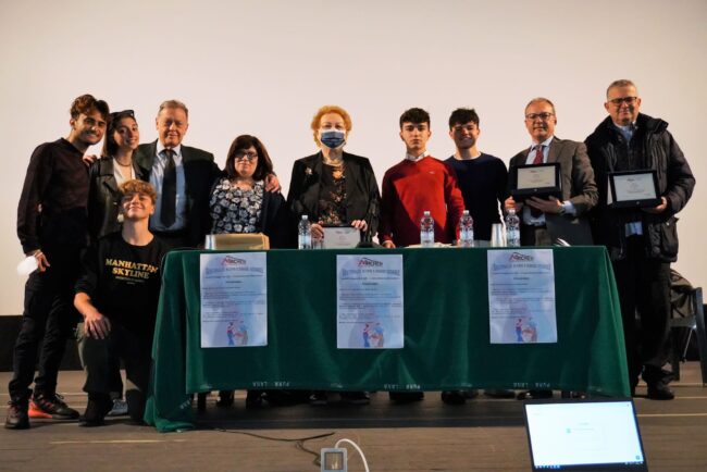 Conferenza su “Genitorialità in crisi e disagio giovanile” all’istituto Marchesi di Mascalucia