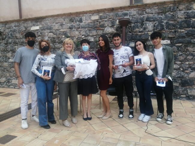 “Leggere, leggersi e condividere”. Il Liceo “N. Spedalieri” ospite al Maggio dei libri del Comune di Catania