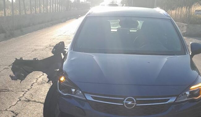 Grave incidente nel Ragusano, scontro scooter-Opel: uomo in prognosi riservata