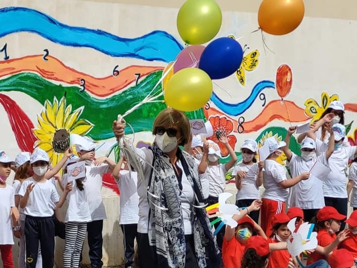 L’IC “San Giorgio” saluta l’anno scolastico trascorso con una “marcia a colori” per la pace: le parole della Dirigente