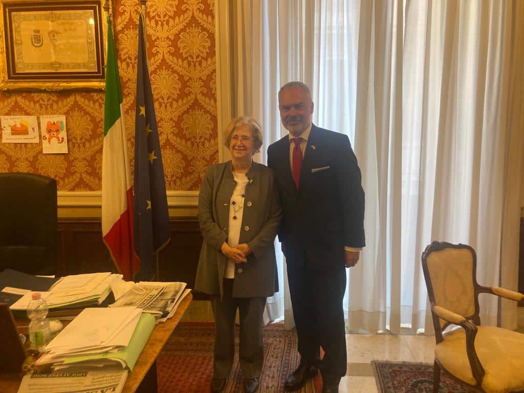 Catania, visita in Prefettura dell’Ambasciatore di Svezia: trattati temi “scottanti” di interesse generale