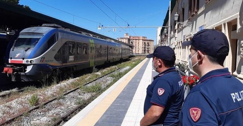 “Rail Safe Day”, controlli a tappeto nelle stazioni ferroviarie della Sicilia: i NUMERI della Polfer