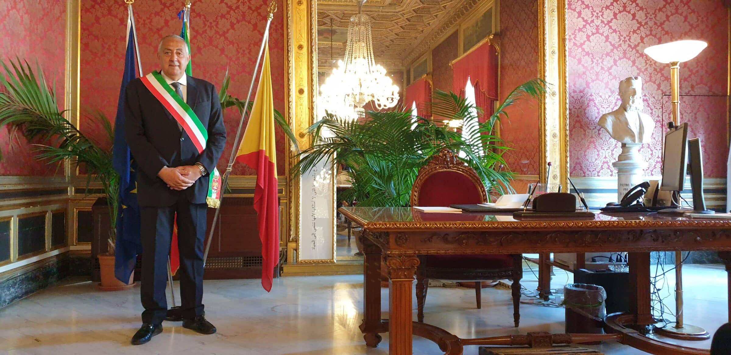Palermo, cerimonia di insediamento del nuovo sindaco Lagalla: “Che Dio e Santa Rosalia ci aiutino”