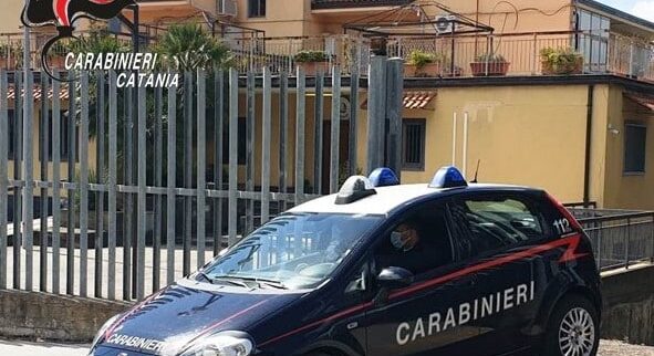 Ruba catalizzatori in un parcheggio di Tremestieri Etneo, denunciato un 46enne