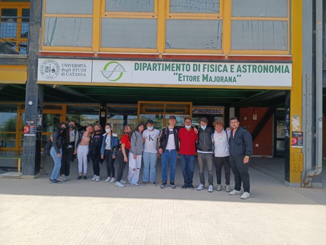 IOS “Musco” di Catania e Unict: promuovere la fisica a scuola – Le FOTO
