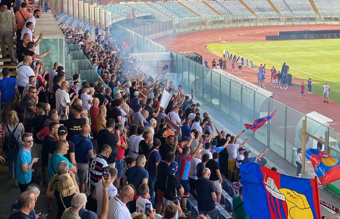 Catania, al Massimino una partita amichevole: presente anche Pelligra – VIDEO