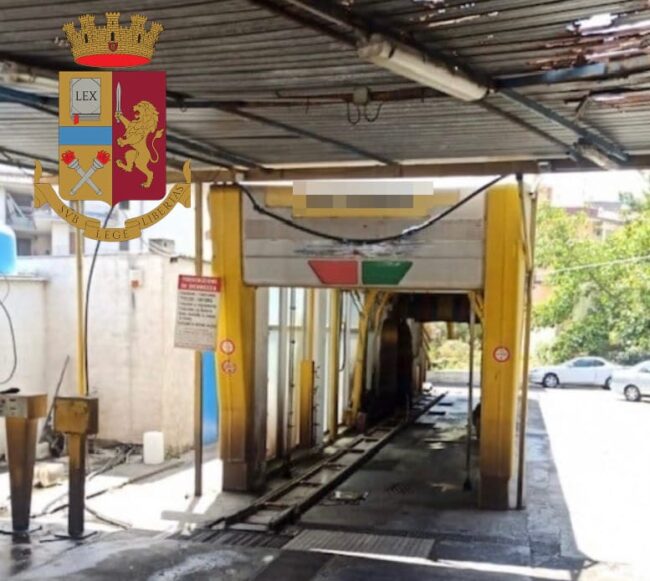 Catania, stranieri sfruttati in un autolavaggio della Circonvallazione per 3 euro l’ora