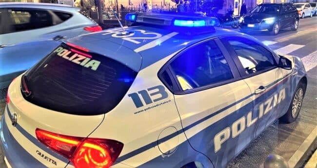 Pedinava e minacciava un uomo a seguito di una denuncia per un debito non pagato