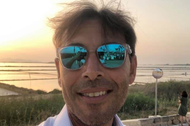 Schianto mortale lungo la SS 115, la vittima è il professore Andrea Parrinello
