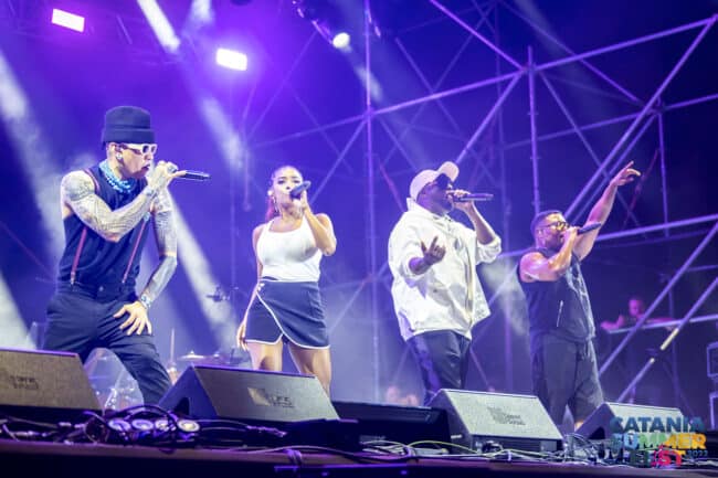 Catania in estasi per i Black Eyed Peas al Giardino Bellini: divertimento e allegria tra gli spettatori – VIDEO