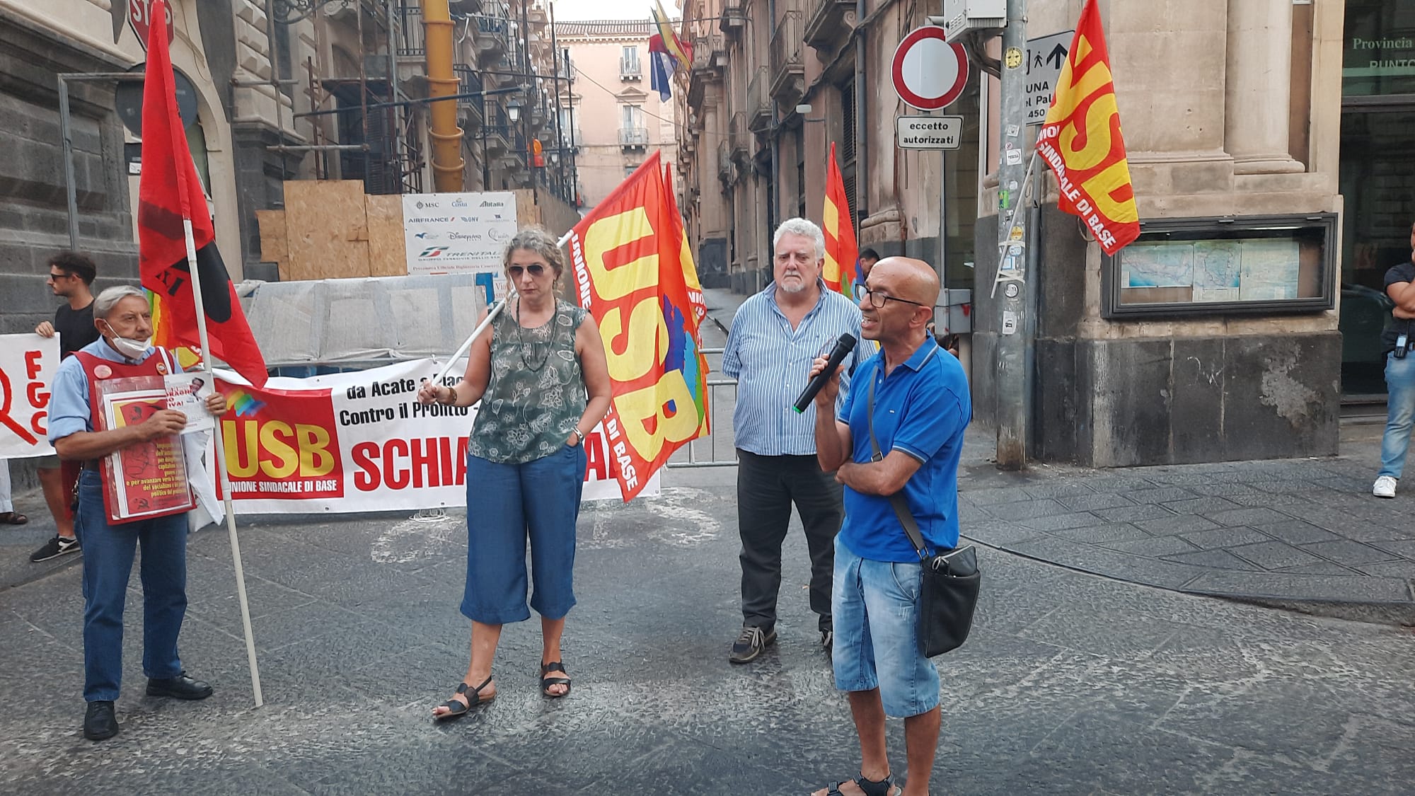 Catania, la protesta di USB contro l’arresto di 8 sindacalisti