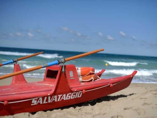 Malore nel mare di Cefalù, uomo muore annegato