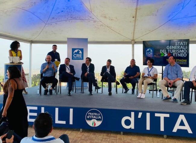 Sicilia, vola il turismo: regione più prenotata d’Europa e permanenza media passata da 2,6 a 3,2 notti