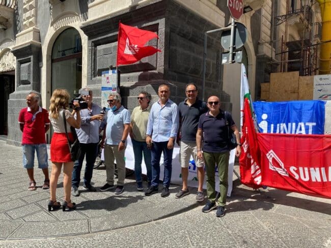 Emergenza abitativa a Catania: “La casa è un diritto di tutti”