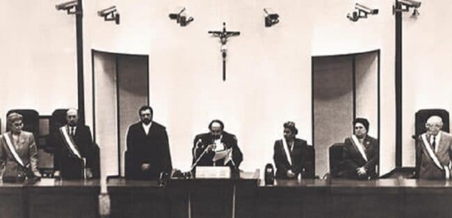 Vandali in azione a Palermo, danneggiata targa in memoria del presidente del maxiprocesso Giordano