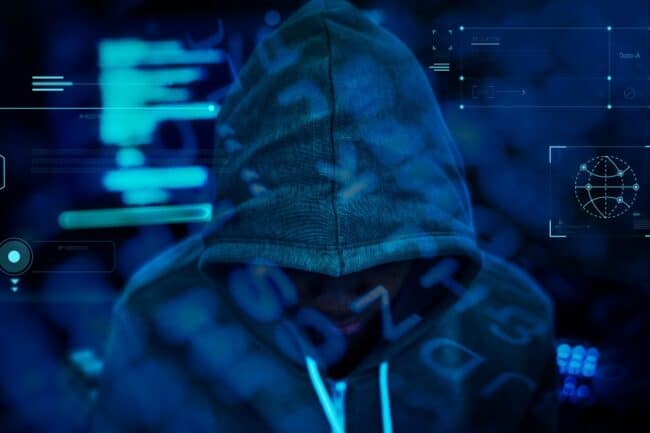 Aveva commissionato l’omicidio del rivale in amore sul darkweb: arrestato un uomo grazie all’FBI