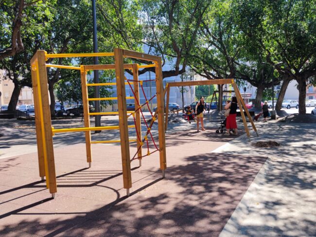 Giochi per Bambini in piazza Abramo Lincoln a Catania
