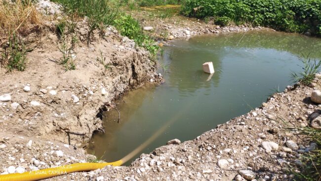 Alterano corso del fiume per irrigare indebitamente i loro campi: denunciati e multati 4 agricoltori