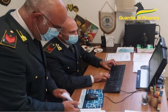 Lentini, medico di base nei guai: non ha denunciato al fisco 300mila euro
