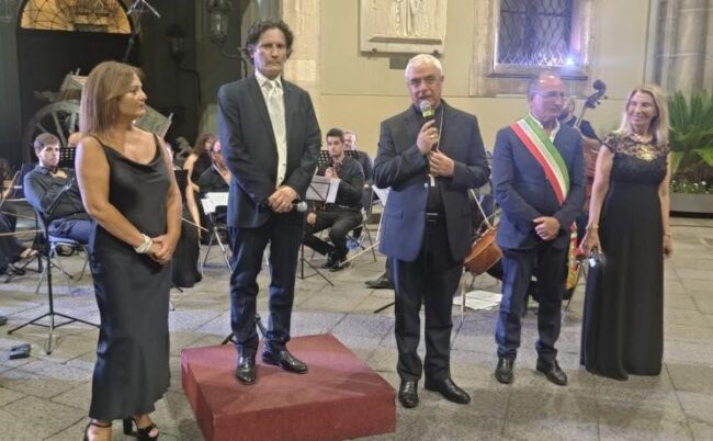 Catania, la festa estiva di Sant’Agata riprende i suoi ritmi tradizionali – LE FOTO