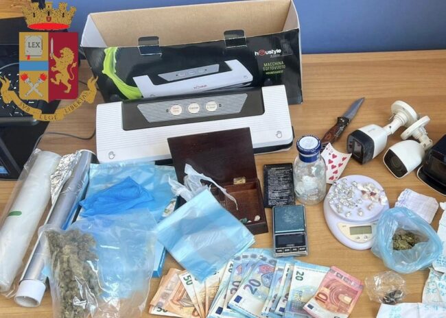 Controlli a tappeto per contrastare il traffico di stupefacenti: via Palermo e Giostra “svuotate”