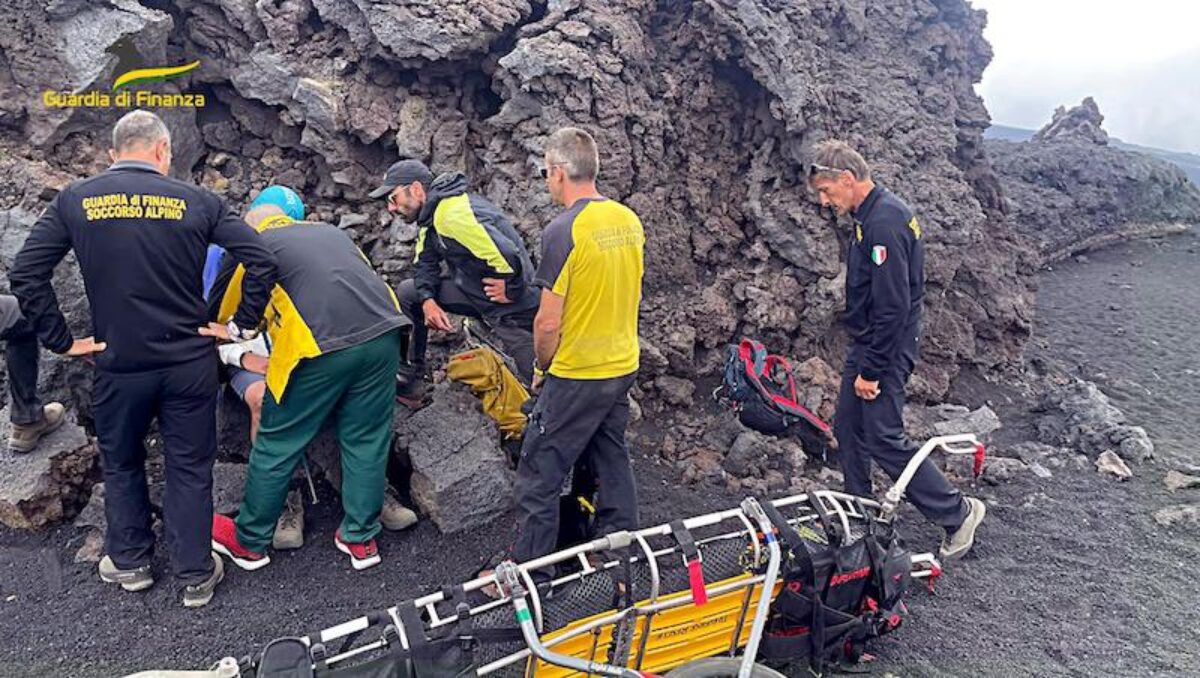 Etna, malore “ad alta quota” per turista: poco dopo, un altro soccorso