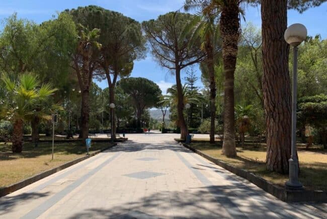 Riqualificazione Villa comunale a Vittoria: apertura prevista a giorni
