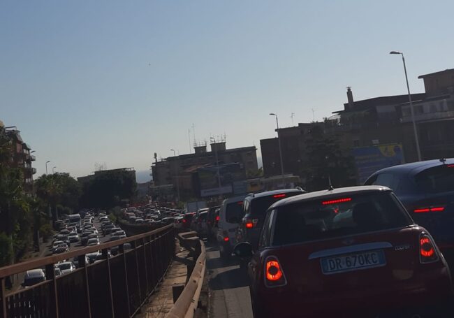 Catania al sesto posto tra le città più trafficate d’Italia