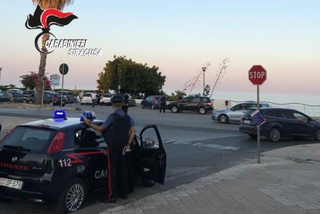 Esce di casa e va a spasso nonostante i domiciliari: arrestato 33enne