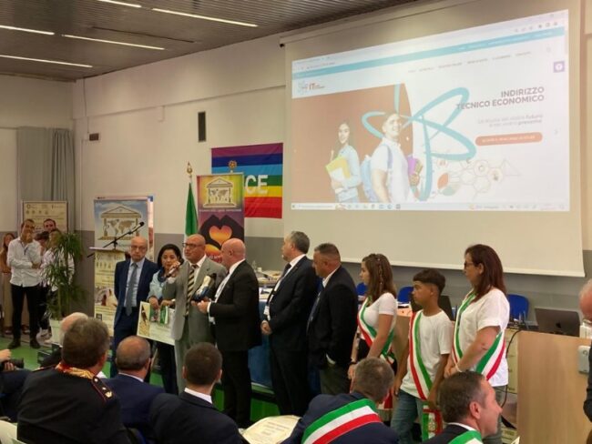 VI Convegno del Parlamento della Legalità Internazionale a San Giovanni Rotondo con gli ambasciatori e i ragazzi sindaci