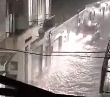 Maltempo e forte pioggia a Ragusa: allagamenti al Pronto Soccorso e strade come fiumi in piena