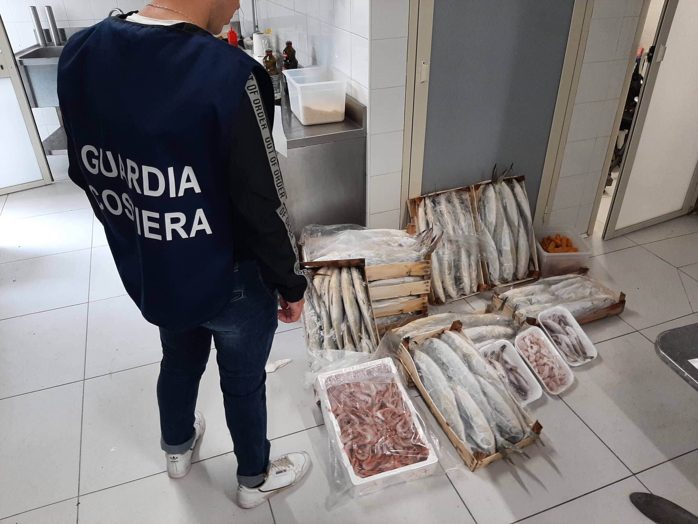 Sequestrati 260 kg di prodotto ittico privo di tracciabilità: tre sanzioni effettuate a Riposto