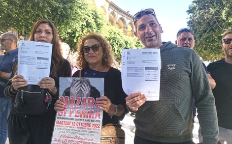 Caro Bollette, si accende la protesta: oltre mille persone scendono in piazza a Mazara