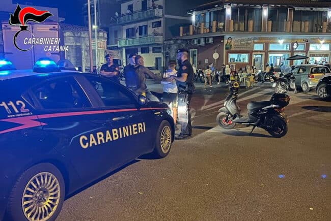 Bici elettriche alterate, violazioni stradali e venditori ambulanti: controlli serrati a Picanello