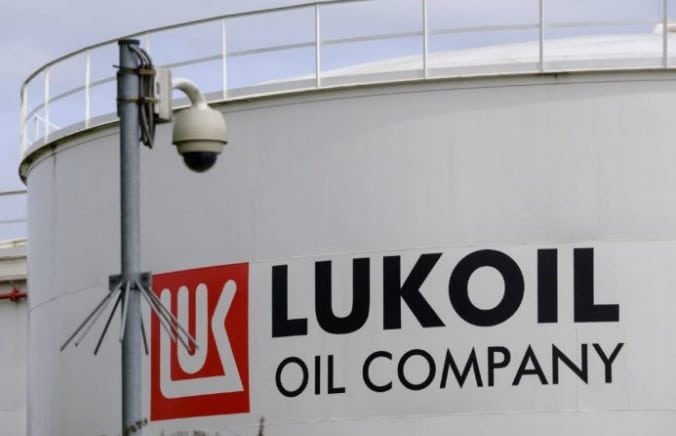 Questione Lukoil, deputati Mulé e Russo: “Il Governo cercherà di non chiudere lo stabilimento di Priolo”