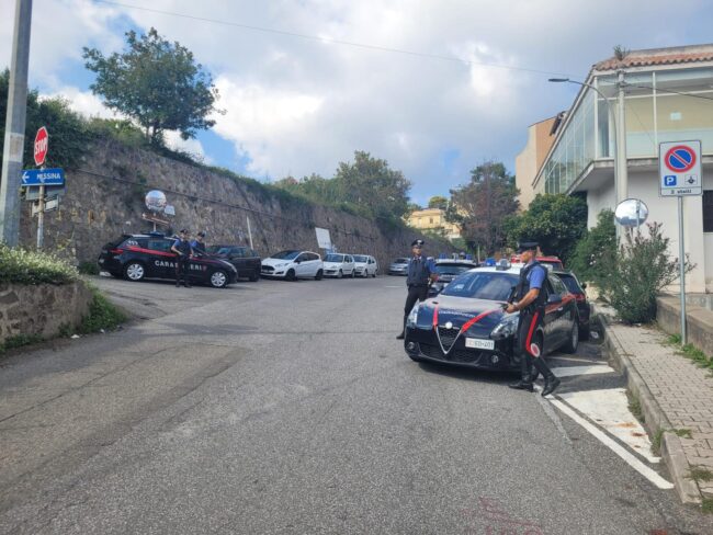 Ampia operazione antidroga nel Messinese: sette soggetti arrestati per spaccio a Faro Superiore