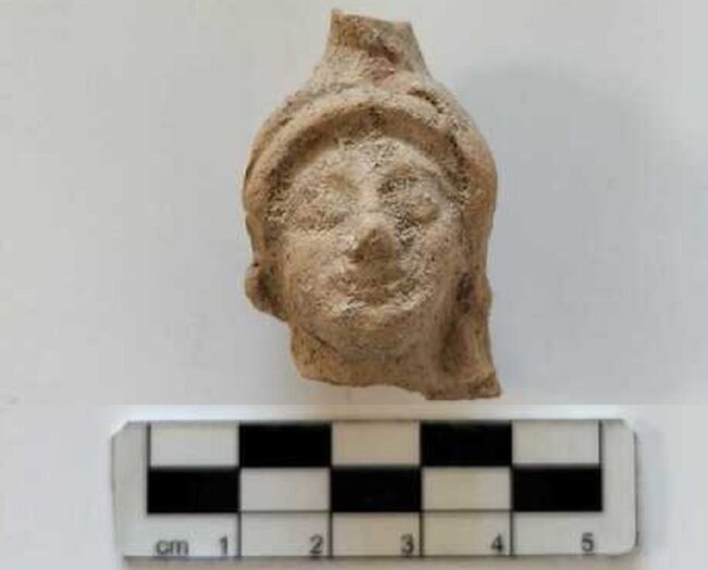 Trovata testa dea Atena in scavi tempio ad Agrigento: nuove ipotesi in atto, potrebbe cambiare tutto – DETTAGLI
