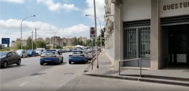 Arrestato un docente di scuola media per violenza sessuale su una 11enne