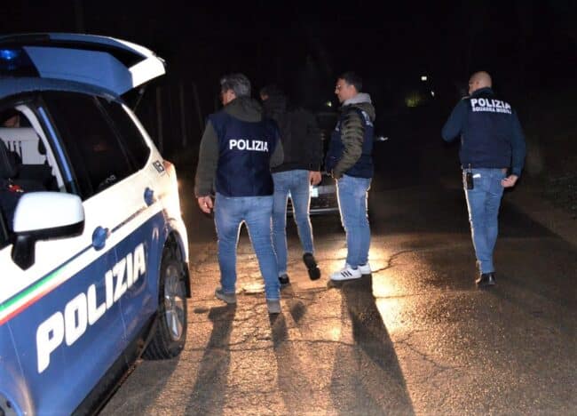Operazione “Mare aperto”, 18 arresti: 6 ricercati, così favorivano l’immigrazione clandestina – VIDEO