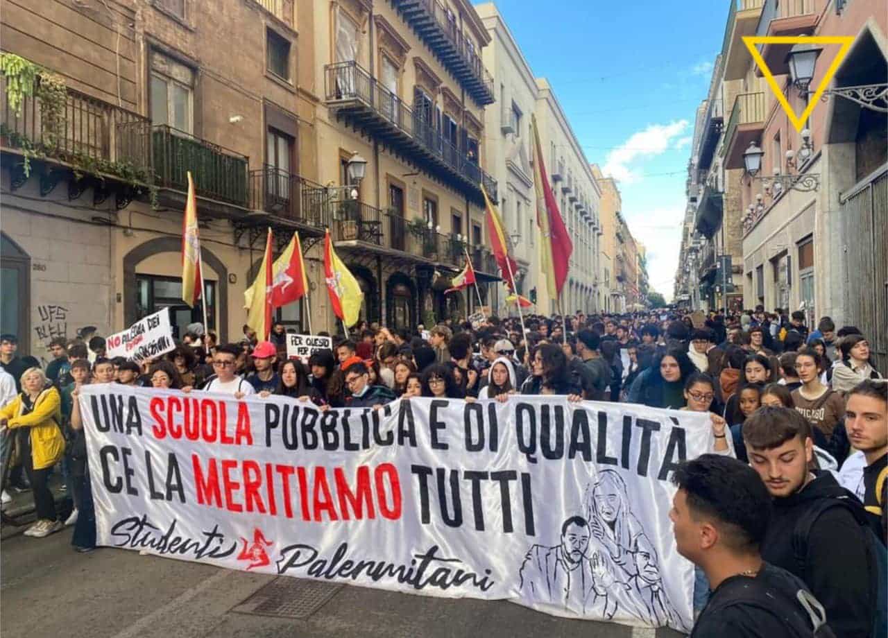 Studenti d’Italia contro la Meloni: proteste anche in Sicilia per una scuola di “qualità”