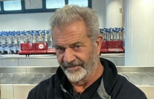 L’attore Mel Gibson in vacanza in Sicilia