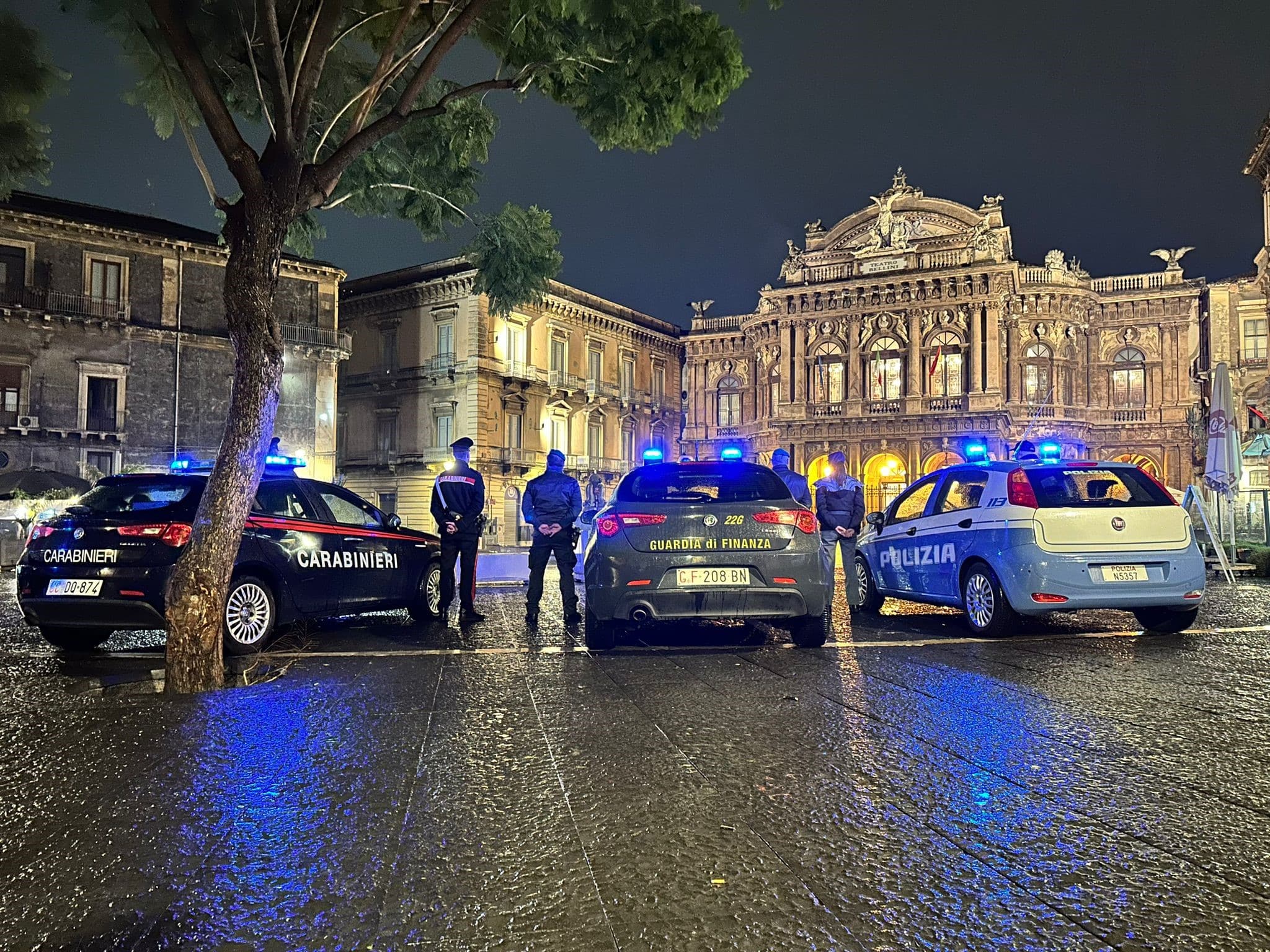 Movida Catania, controlli nei locali: chiuso un noto ristorante, sequestri e sanzioni