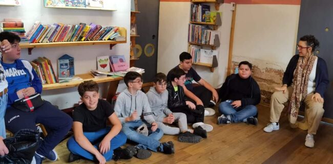 Costruire con i libri il mondo del futuro: l’Istituto “San Giovanni Bosco” partecipa a #ioleggoperchè