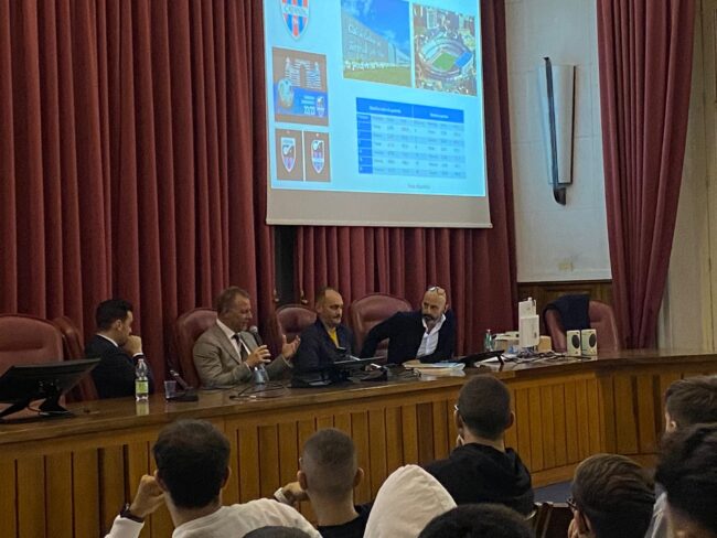 Gianluca Di Marzio presenta il suo libro: si parla del Catania e di calciomercato – INTERVISTA
