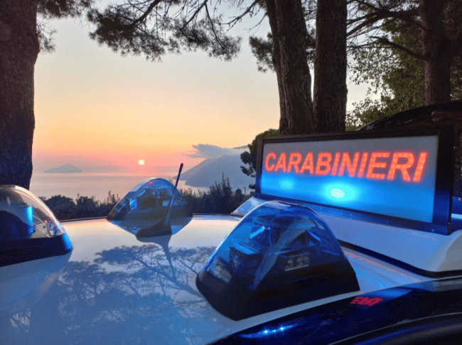 Controlli Isole Eolie: 2 denunce e 6 persone segnalate quali assuntrici di droghe