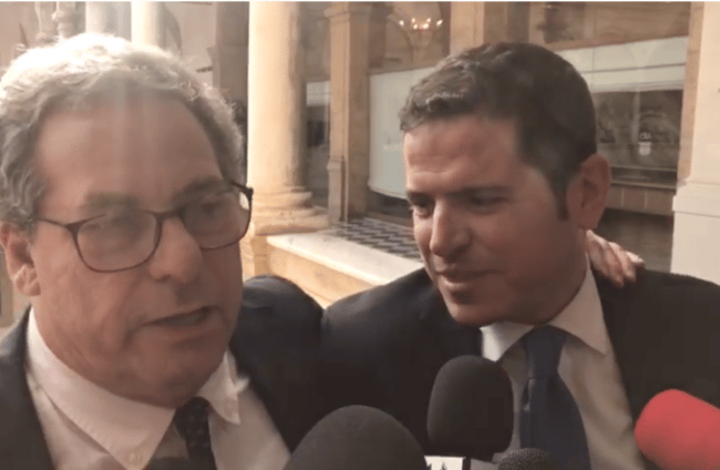 Ars, la seduta d’insediamento in tempo reale. Le parole di Miccichè e il “passaggio di consegne” a Galvagno – VIDEO