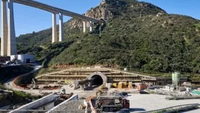 Stop al raddoppio ferroviario Cefalù-Castelbuono: 380 operai a casa