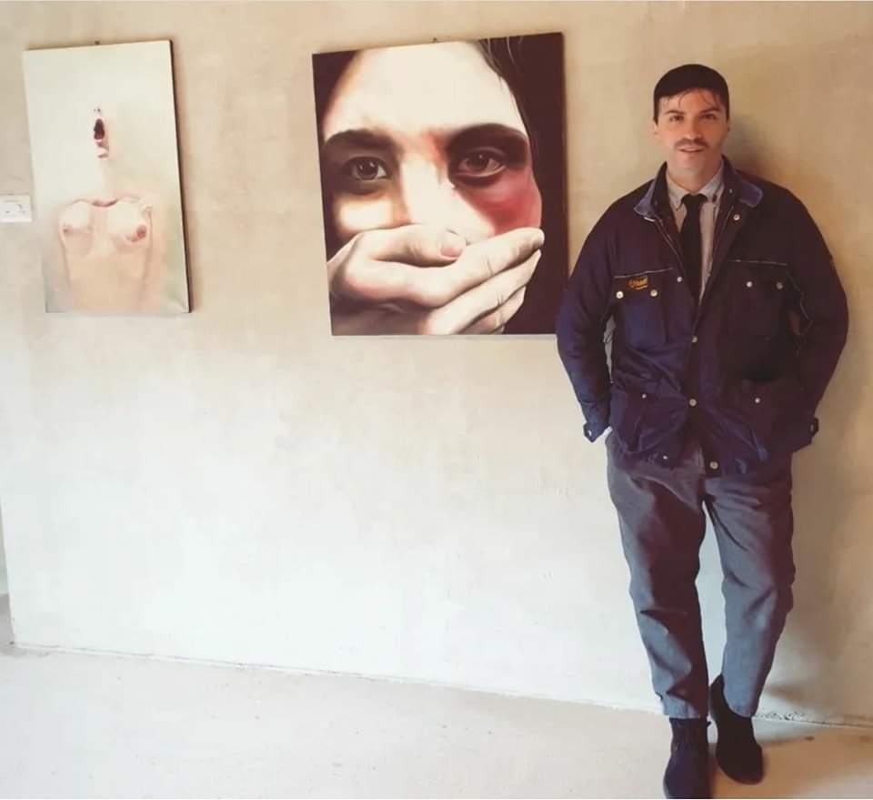 Il catanese ritrattista dei vip Alfonso Restivo premiato come il miglior artista dell’anno
