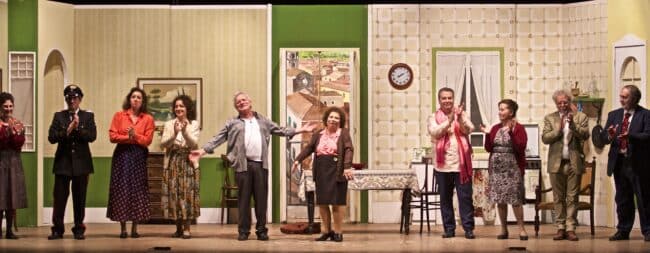 Debutto del Teatro Stabile Gravina all’Ambasciatori con Franco Torrisi mattatore